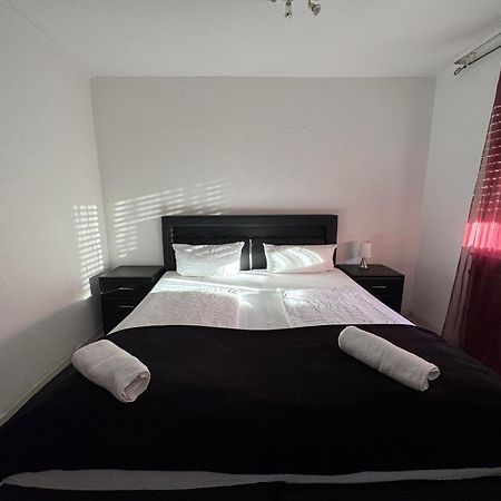 3 Zimmer Wohnung Кайзерслаутерн Экстерьер фото